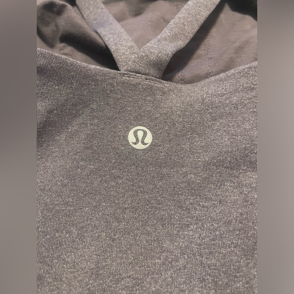 LULULEMON purple tank top with shelf bra - Picture 2 of 7